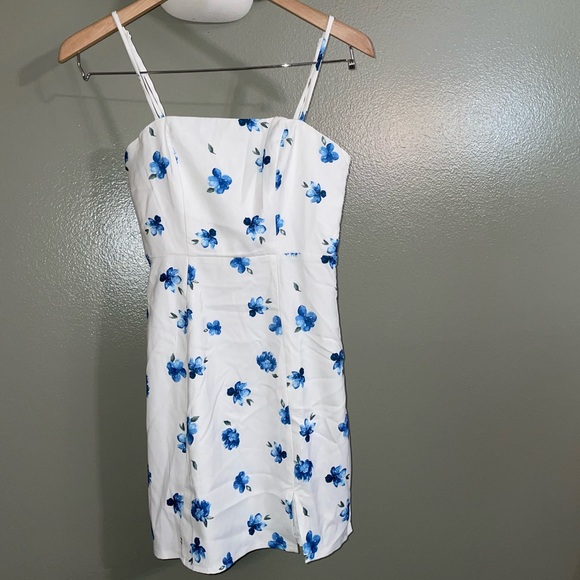 NWOT CRUZ MINI DRESS WHITE - Picture 2 of 15